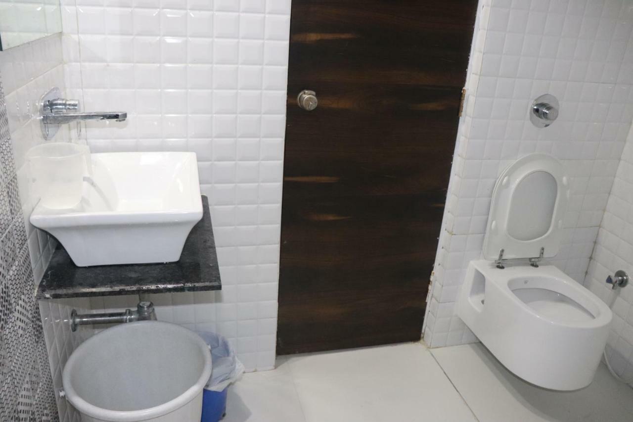 Hotel Venkateshwar Aurangabad  Bagian luar foto